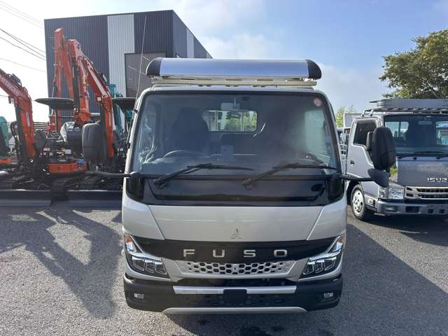 Mitsubishi Fuso Canter 5