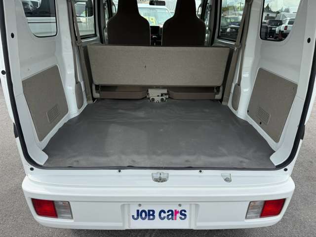 Nissan NV100 Clipper 11