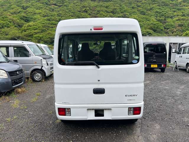 Suzuki Every 7