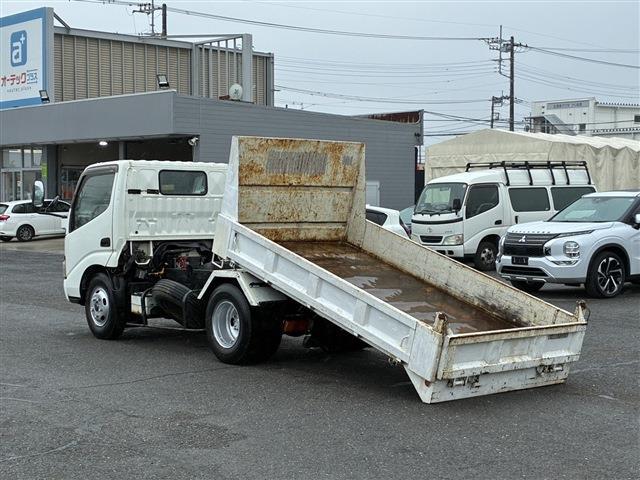 Toyota Dyna 6