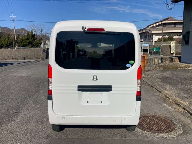 Honda N-VAN 9