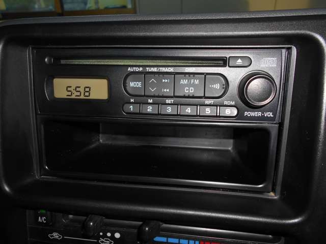 Daihatsu Hijet Deck Van 11