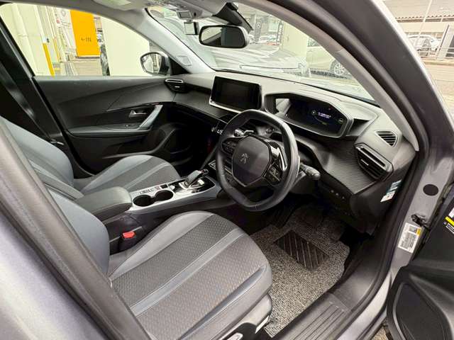Peugeot SUV 2008 7