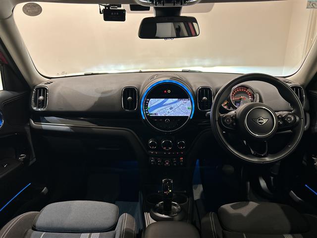 MINI Crossover 12