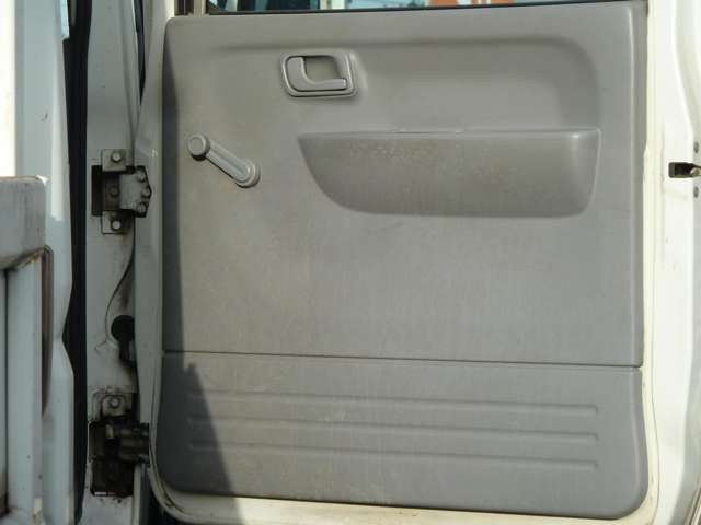 Mitsubishi Fuso Canter 11