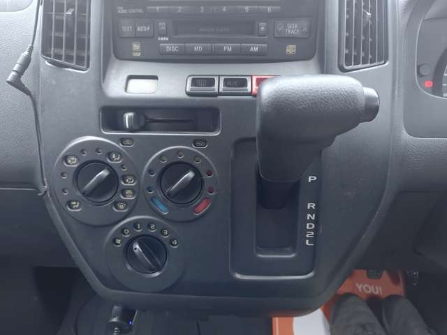 Toyota Light Ace Van 6
