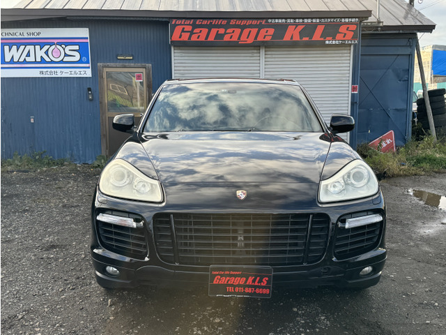 Porsche Cayenne 2