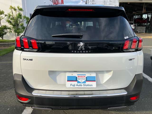 Peugeot 5008 9