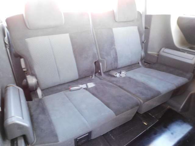 Mitsubishi Delica D:5 9