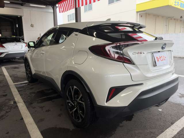 Toyota C-HR 6