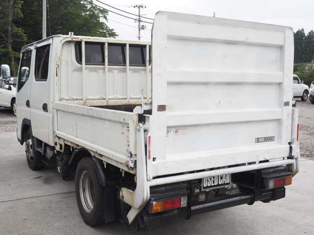 Mitsubishi Fuso Canter 4