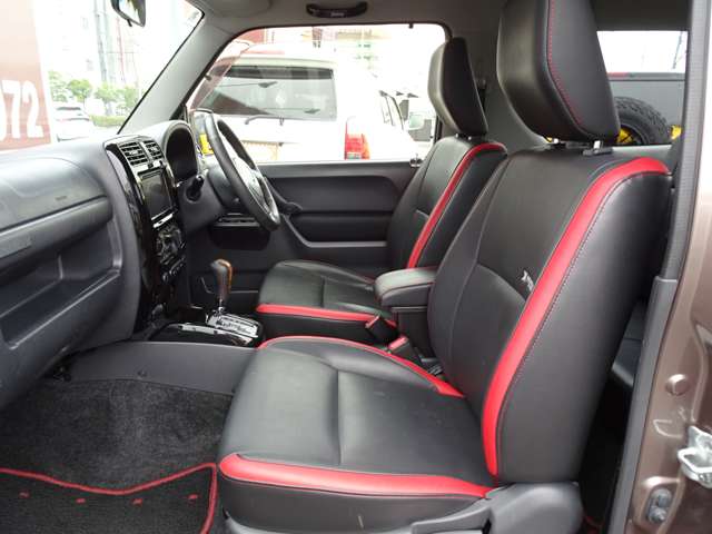 Suzuki Jimny 6