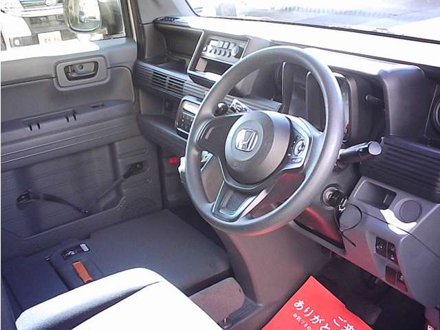 Honda N-VAN 10
