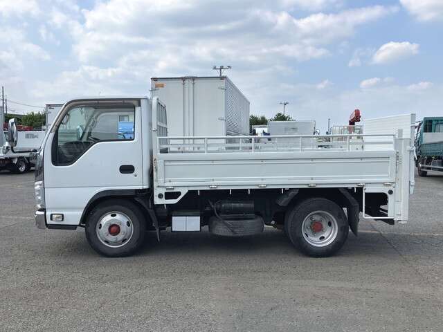Isuzu Elf 4