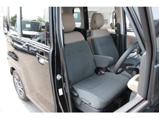 Mitsubishi Delica Mini 12