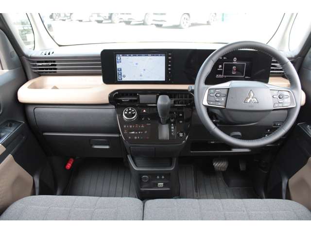 Mitsubishi Delica Mini 5