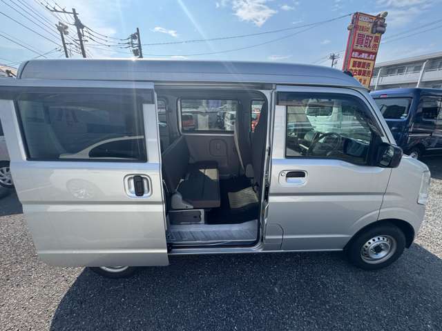 Nissan NV100 Clipper 9