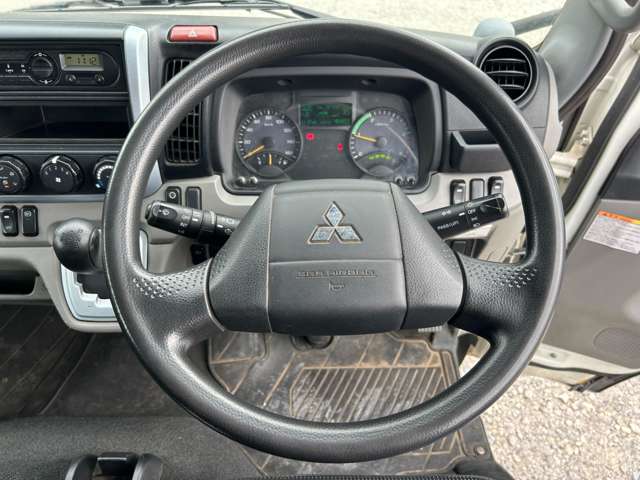 Mitsubishi Fuso Canter 12