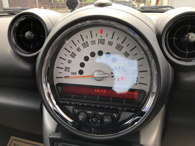 MINI Crossover 11