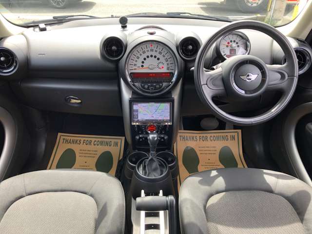 MINI Crossover 2