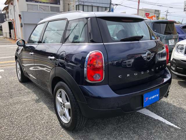 MINI Crossover 7