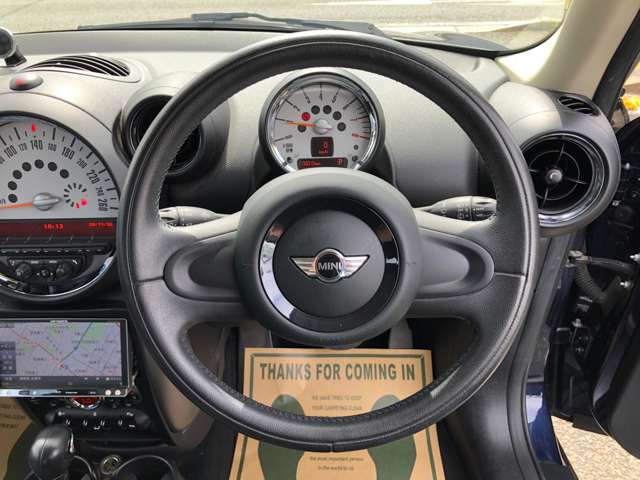 MINI Crossover 9