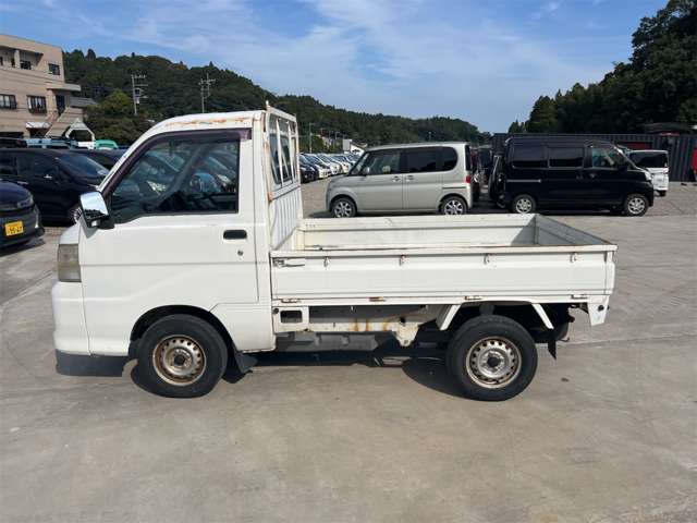 Daihatsu Hijet Truck 10