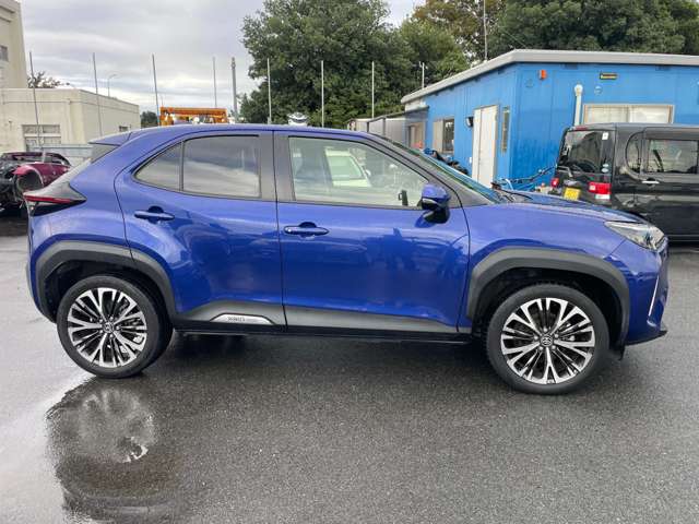 Toyota Yaris Cross 4