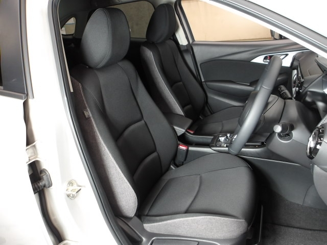 Mazda CX-3 8