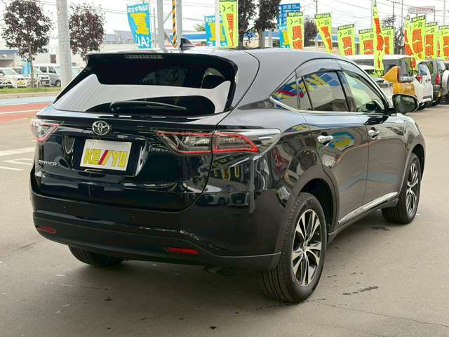 Toyota Harrier 7