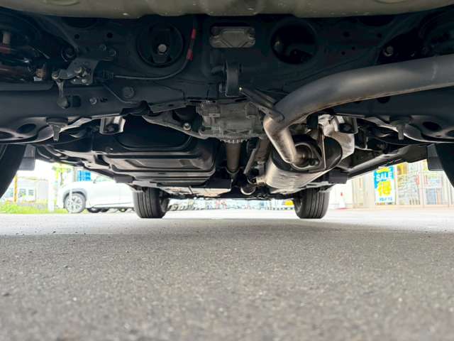 Toyota Harrier 10