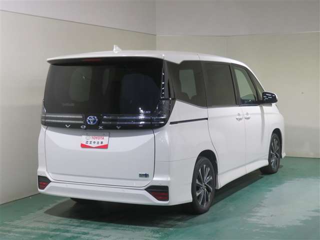 Toyota Voxy 7