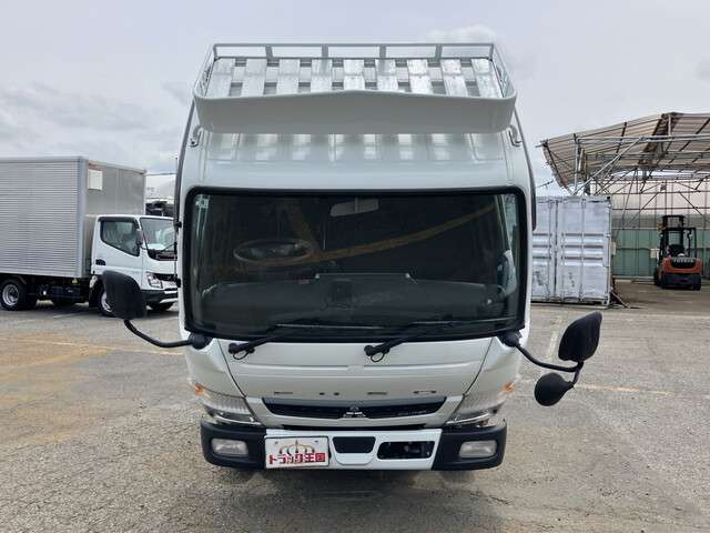 Mitsubishi Fuso Canter 6