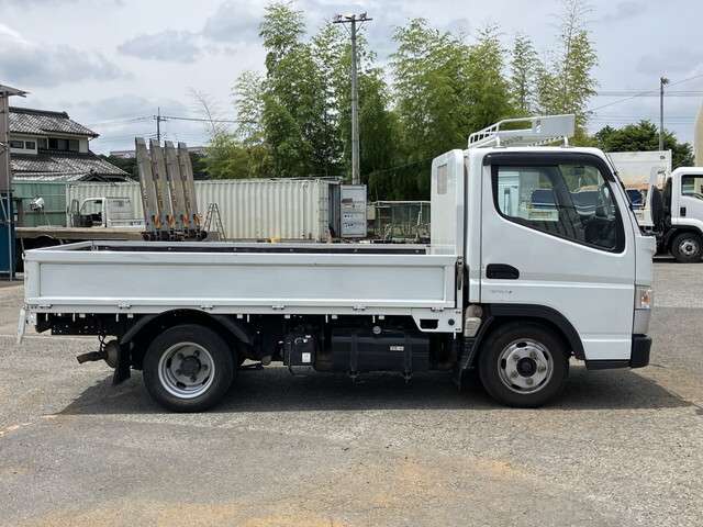 Mitsubishi Fuso Canter 10
