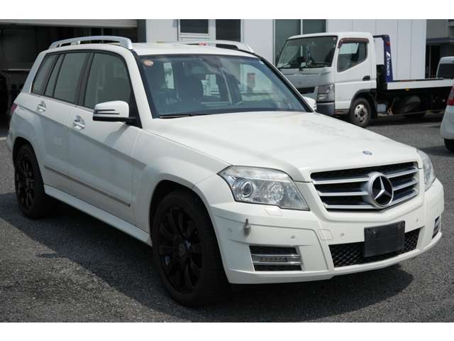 Mercedes-Benz GLK-Class 11