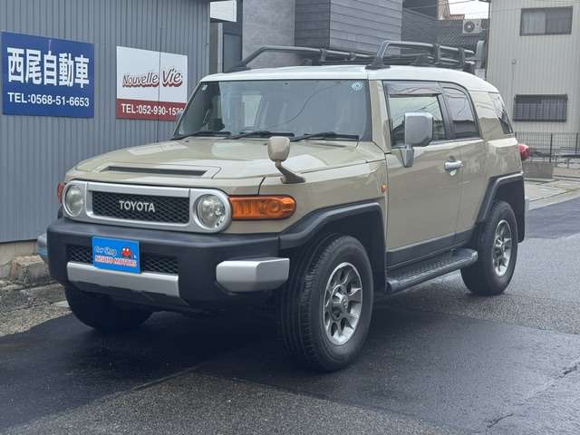 Toyota FJ Cruiser 3