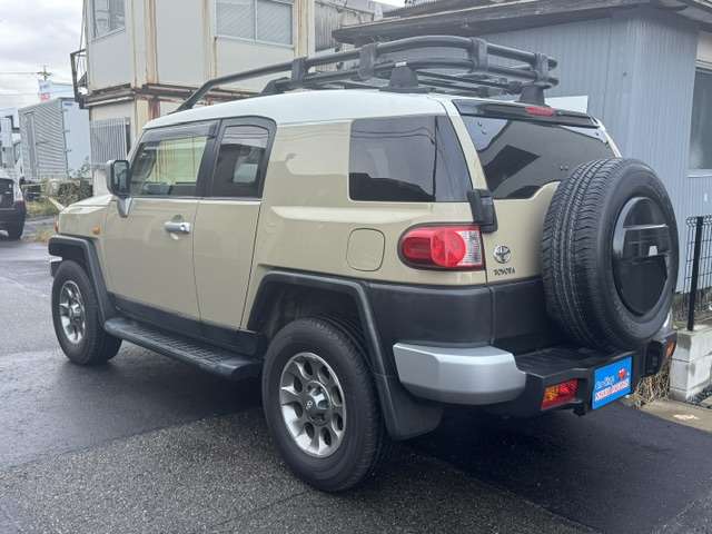 Toyota FJ Cruiser 5