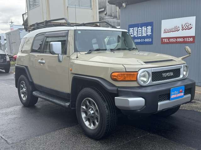Toyota FJ Cruiser 9