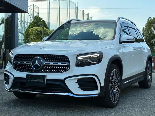 Mercedes-Benz GLB 11