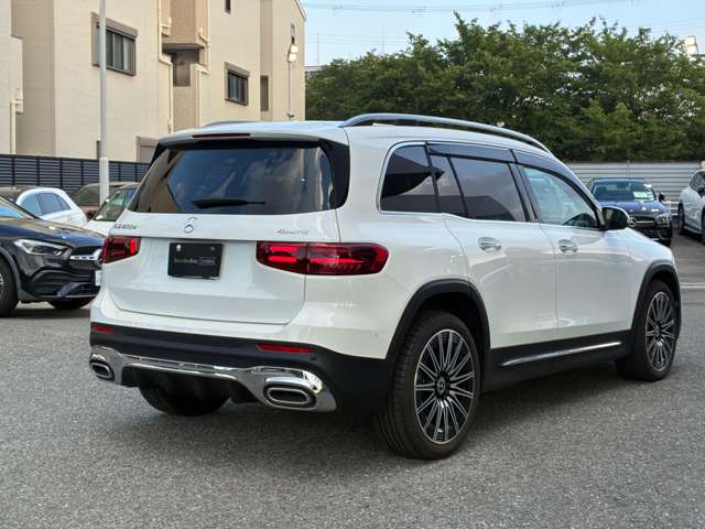 Mercedes-Benz GLB 7