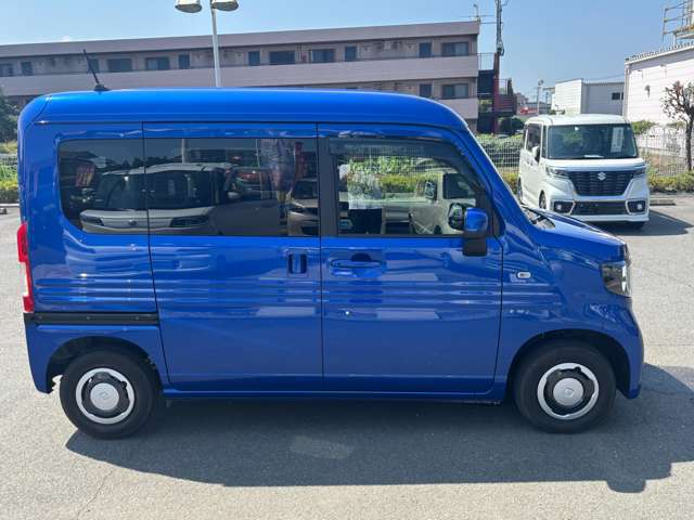 Honda N-VAN 12