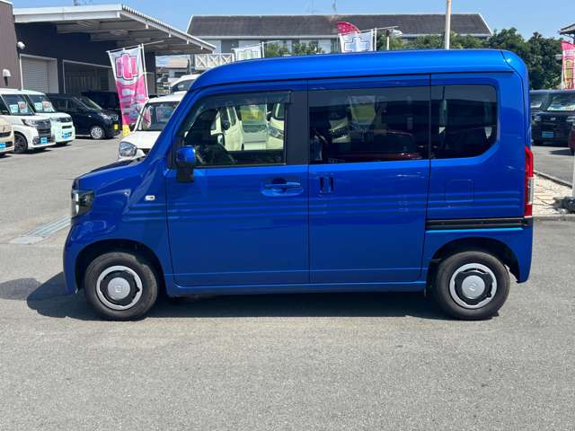 Honda N-VAN 8