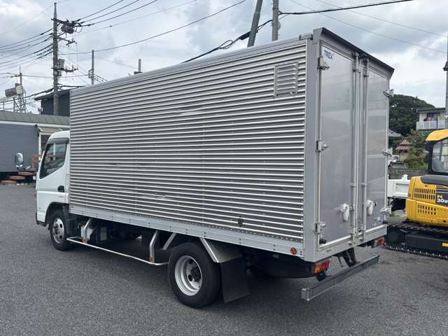 Mitsubishi Fuso Canter 12