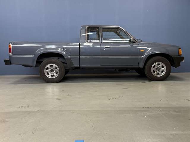 Mazda Proceed 5