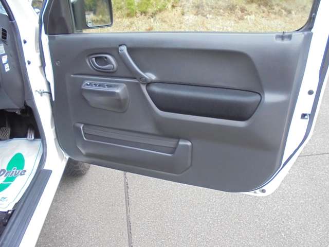 Mazda AZ-オフロード 9