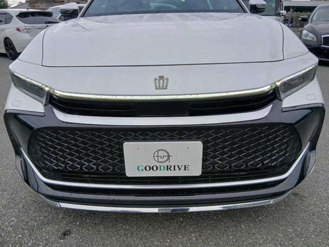 Toyota Crown Crossover 5