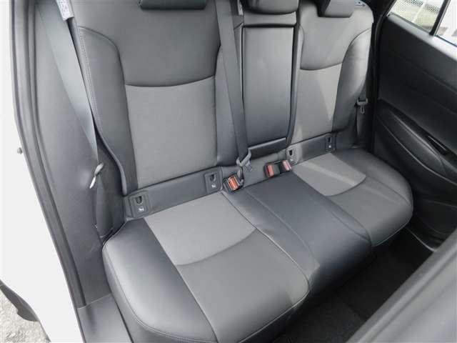 Toyota Corolla Cross 8