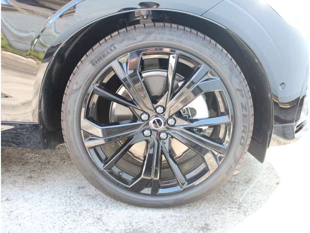 Volvo XC60 12