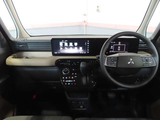 Mitsubishi Delica Mini 3