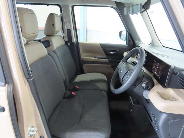 Mitsubishi Delica Mini 4